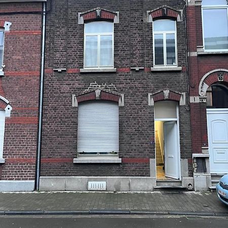 Grande Maison Avec Plusieurs Chambres A Louer Liège Dış mekan fotoğraf