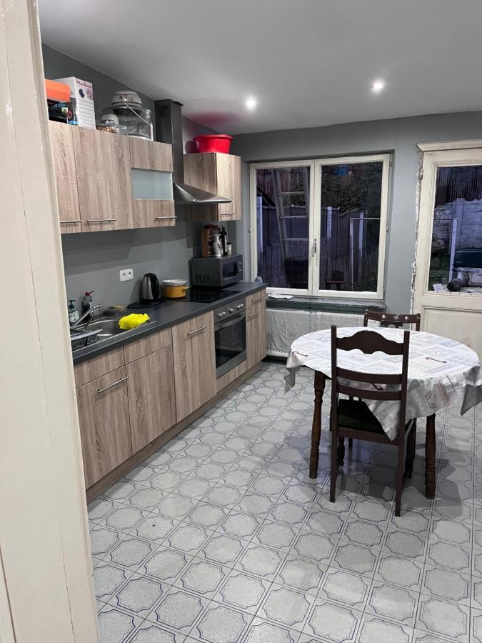 Grande Maison Avec Plusieurs Chambres A Louer Liège Dış mekan fotoğraf