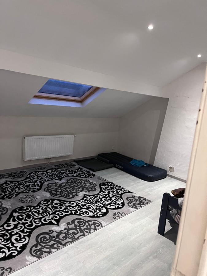 Grande Maison Avec Plusieurs Chambres A Louer Liège Dış mekan fotoğraf